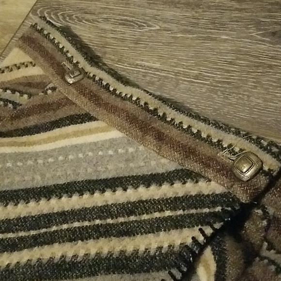 Wrap style wool blend skirt - Picture 2 of 4